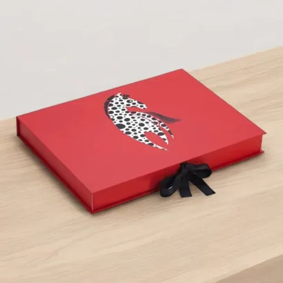 Custom Clothing Gift Boxes